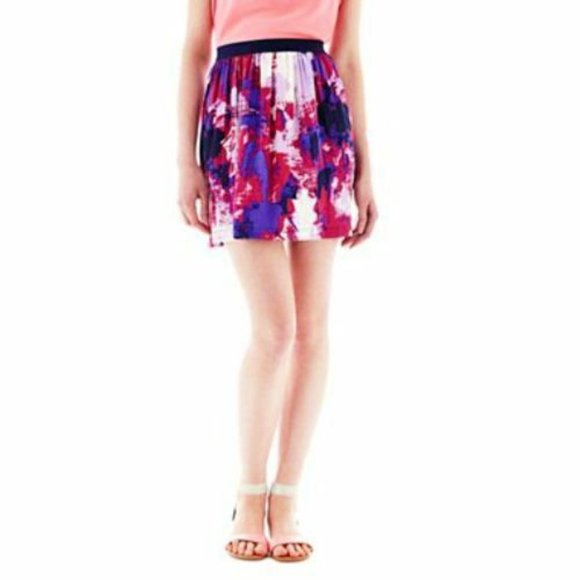 Joe Fresh NWT Women's Abstract Print Mini Skirt Medium WF13SK2813 - Picture 3 of 11